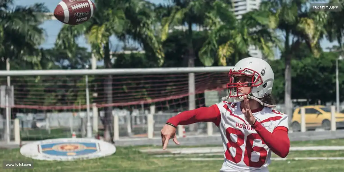 leyu.com🧗‍♂️向上攀登，顶峰的风景属于永不放弃的你！